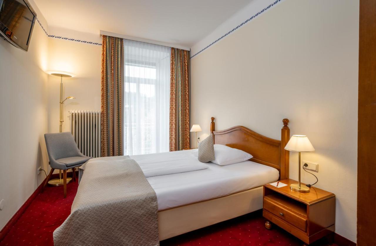 Hotel Am Mirabellplatz Salzburg Room photo